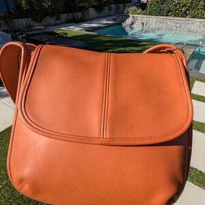 Vintage Coach Ergo In Tangerine 🍊